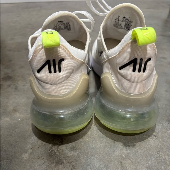 Nike Women’s White and Neon Green Air Max 270 - Picture 6 of 7